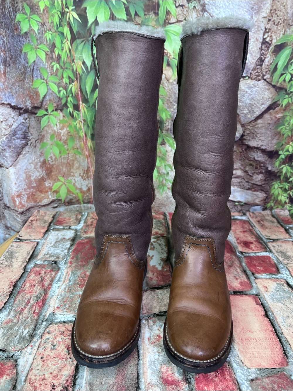 FRYE Tan and Brown Sherpa Lined Shearling Log Sole Tall Riding Boots, 5.5 - Picture 5 of 16